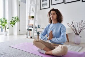 Getting to Know the Benefits of Meditating